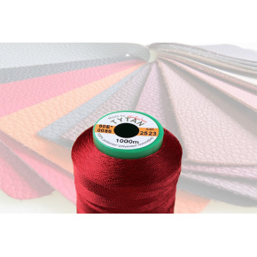 Fils à coudre d'ameublement TYTAN 60E 1000 m couleur bordeaux 2622