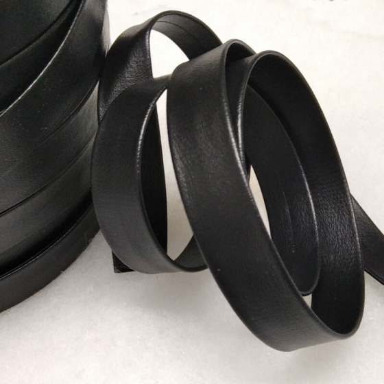 Biais replié simili cuir 10 mm couleur noir 332
