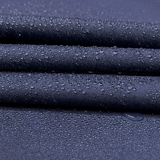 Ultra - Nepromokavá látka s vysokou odolností proti UV/WR záření, Granátová