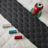 Simili cuir matelassé GEO, 540 g/m², largeur 145 cm, noir avec fil blance