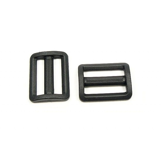 Plastové průvleky šíře 50 mm  P černý